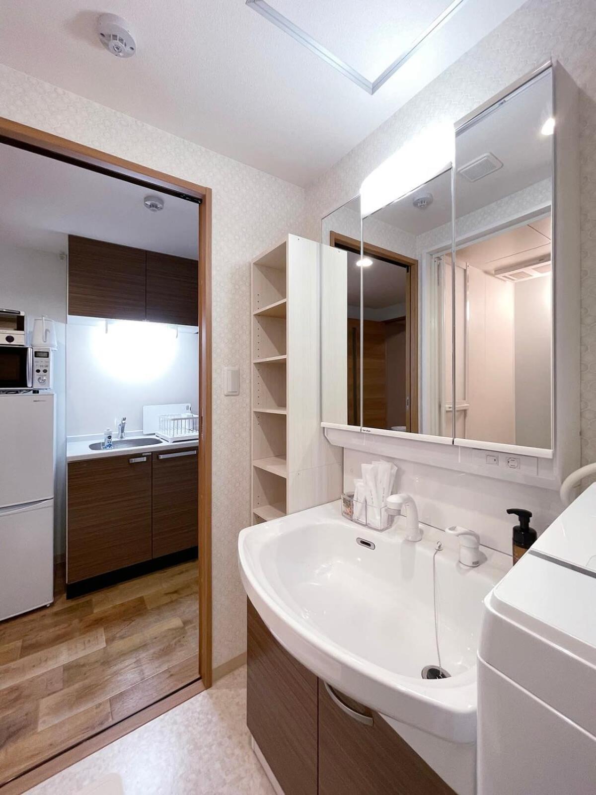 Appartement Casaen - 1Br With Balcony Near Hondori Shopping Arcade, 6Ppl à Hiroshima Extérieur photo